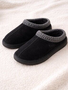 Koolaburra by UGG Burree Slippers Black Suede Cozy Indoor Outdoor Slip On Womens